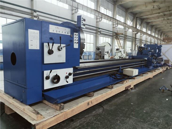 Cn6150b Horizontal Heavy Duty Metal CNC Lathe Machine